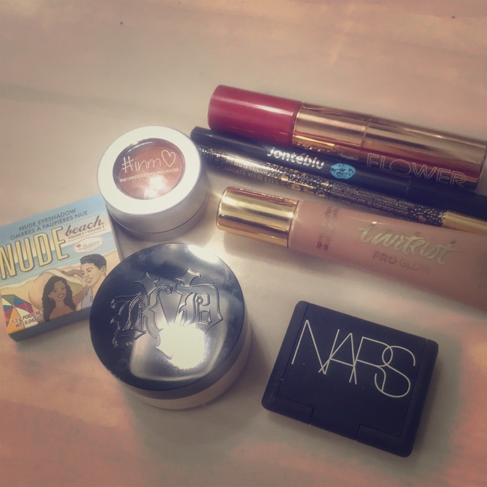 Makeup bundle